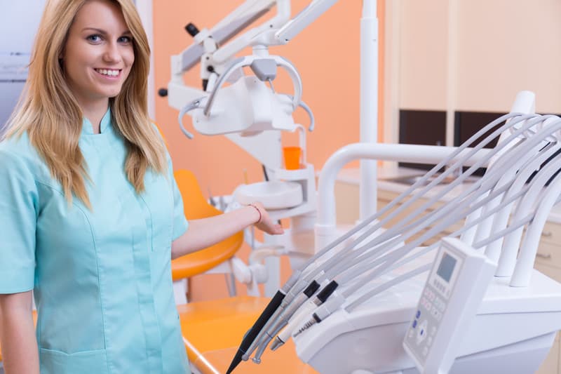 Prep Your Smile for Fall Photos: Quick Dental Tips