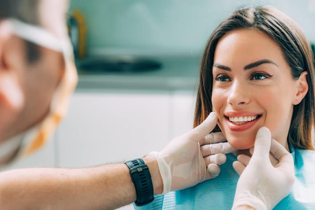 Enhance Your Smile with Dental Bonding: Quick & Easy Fix